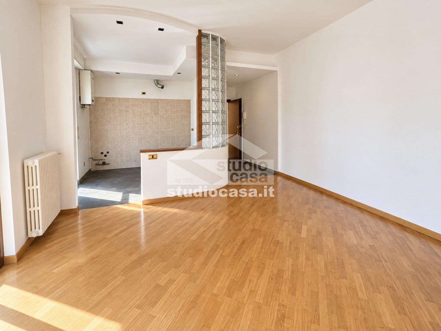 Appartamento in vendita a Bergamo
