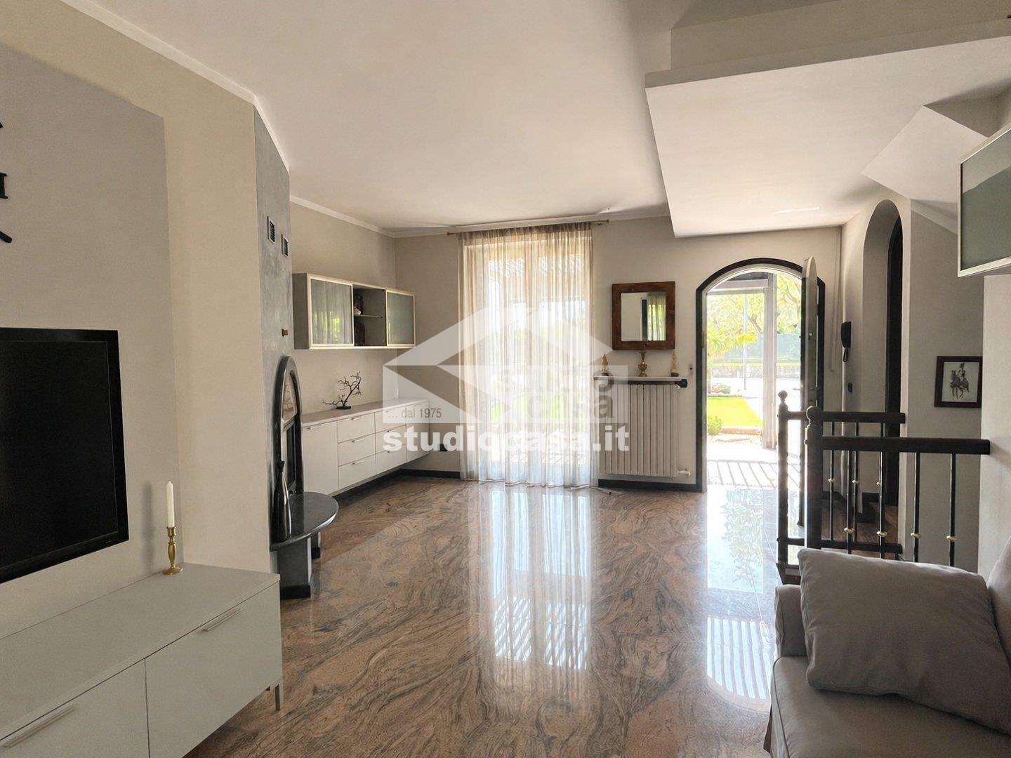 Villa Bifamiliare in vendita a Martinengo