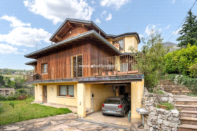 Villa Unifamiliare in vendita a Cenate Sopra