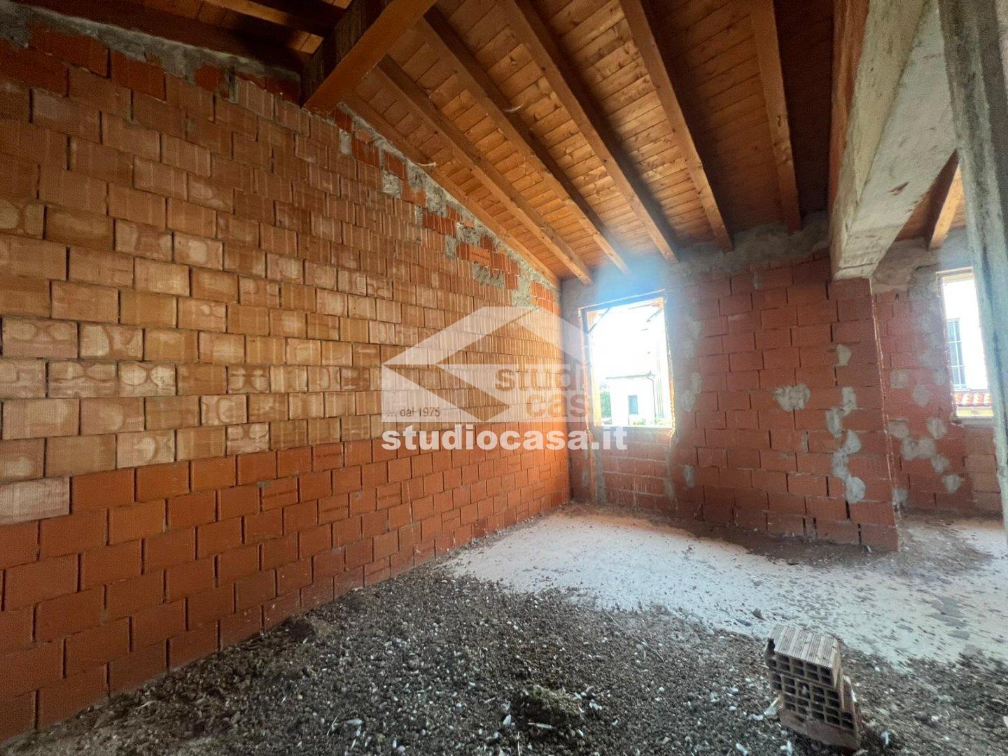 Appartamento in vendita a Torrevecchia Pia