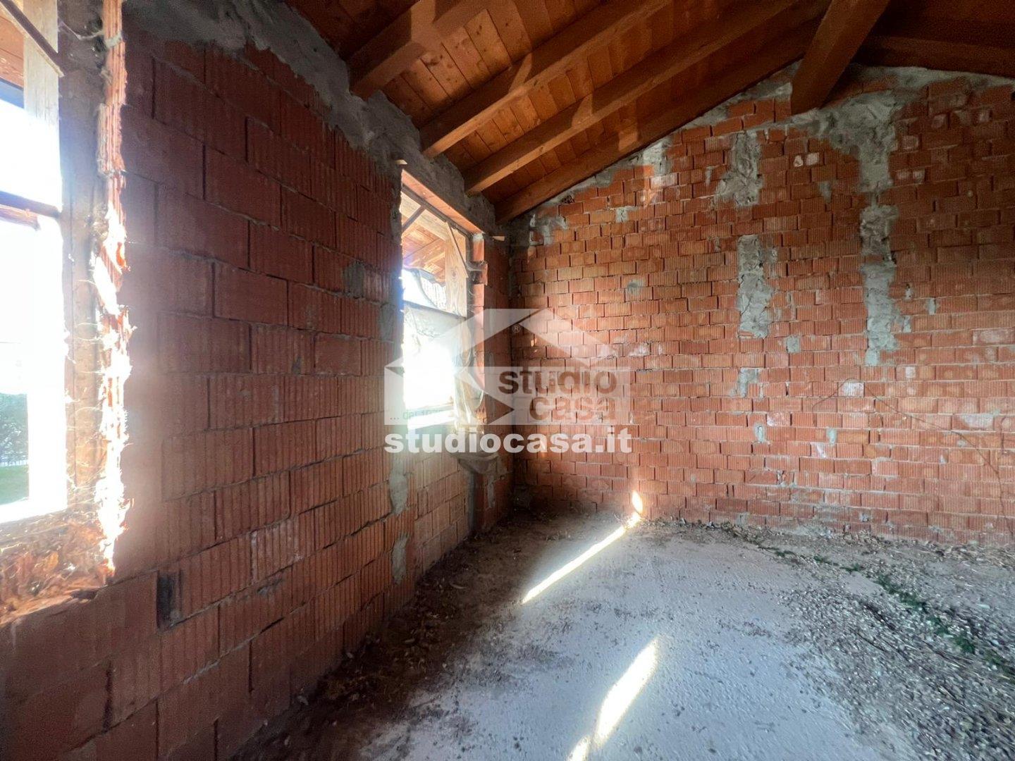 Appartamento in vendita a Torrevecchia Pia