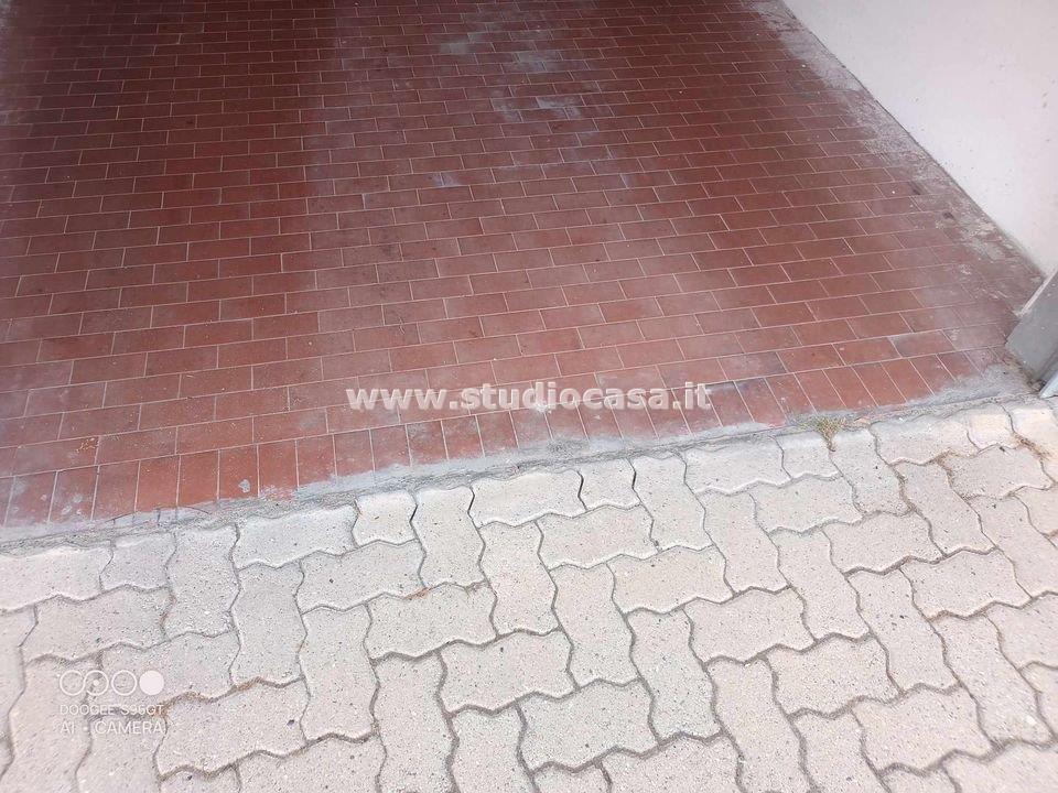 Box / Autorimessa in vendita a Torrevecchia Pia