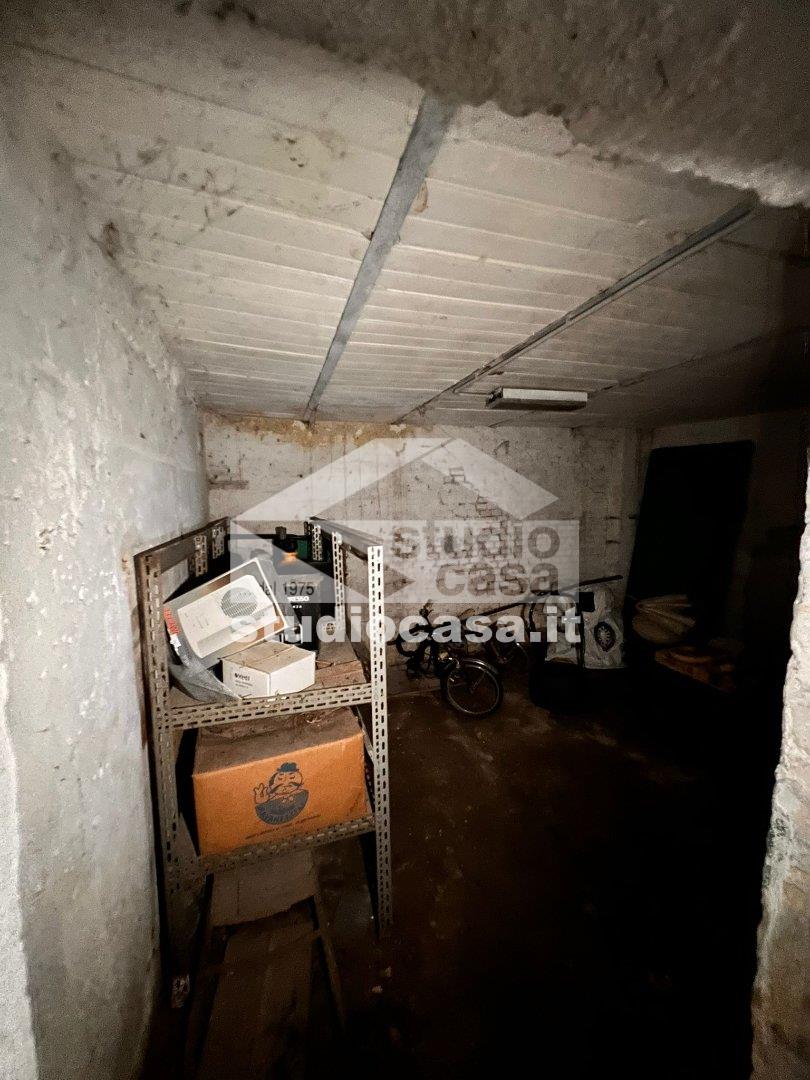 Cantina in vendita a Villanterio