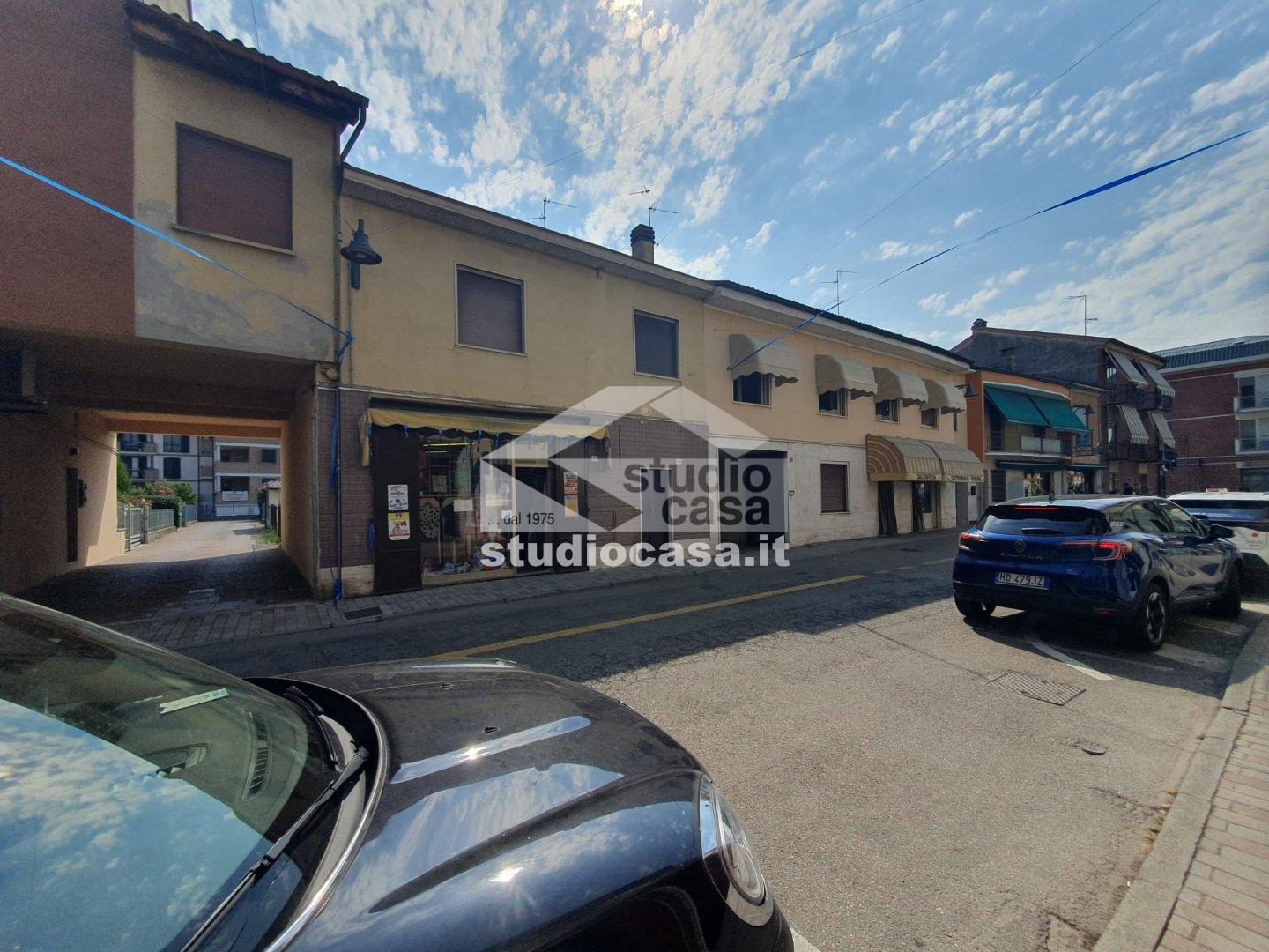 Lavanderia in vendita a Vidigulfo