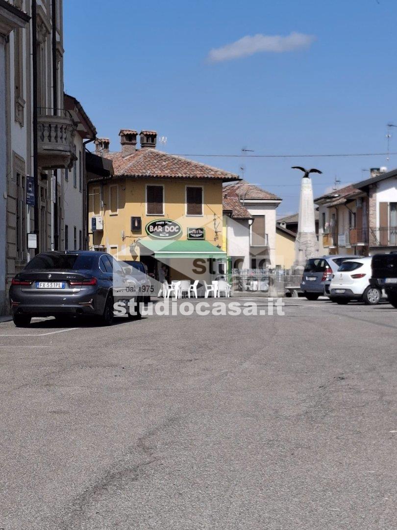 Negozio in vendita a Vistarino