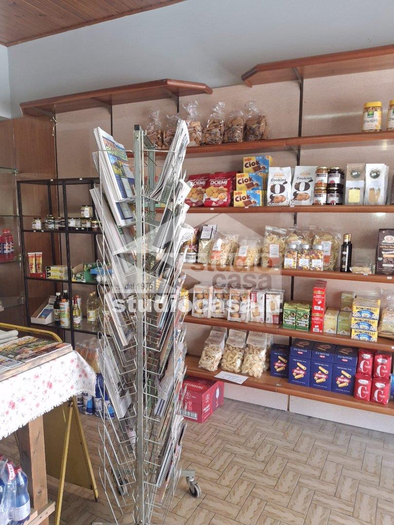 Negozio in vendita a Vistarino