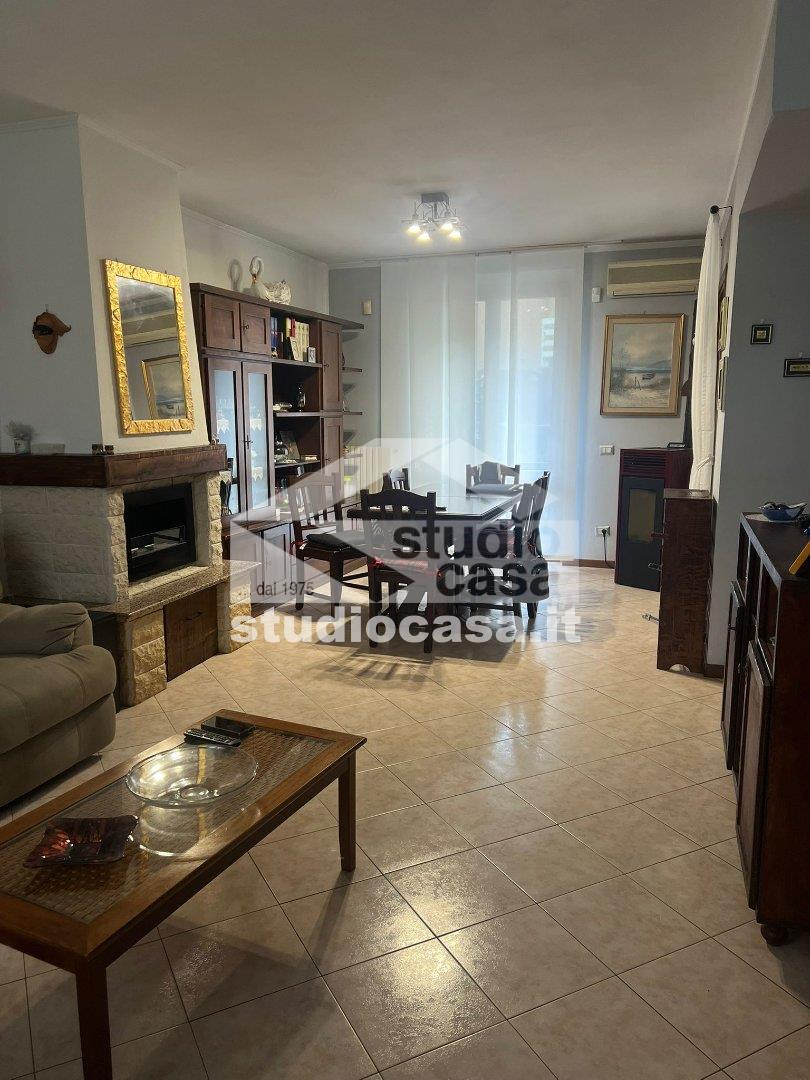 Villa Unifamiliare in vendita a Valera Fratta