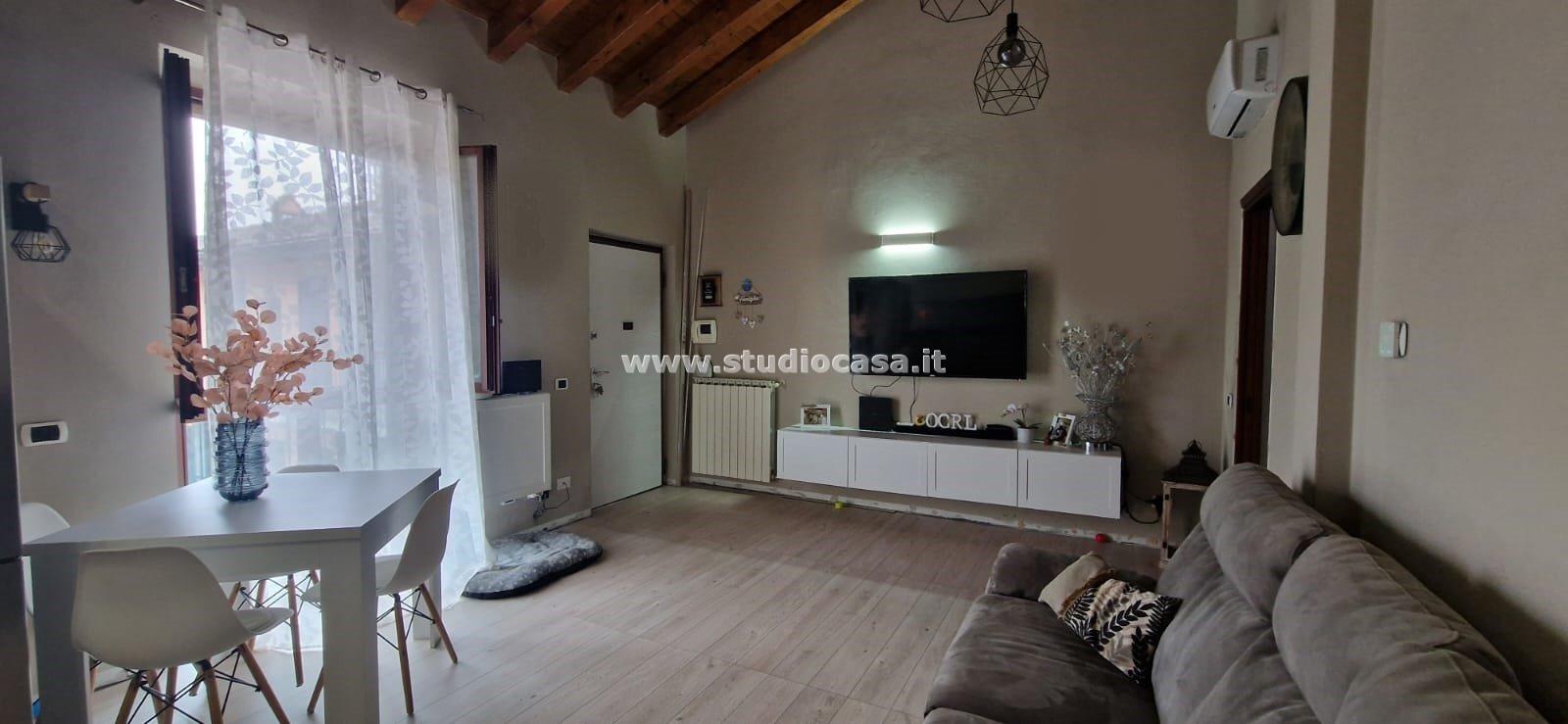Appartamento in vendita a Landriano