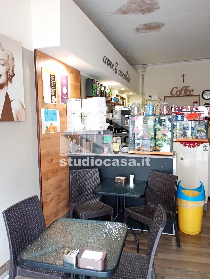 Bar/Pub in vendita a Pavia