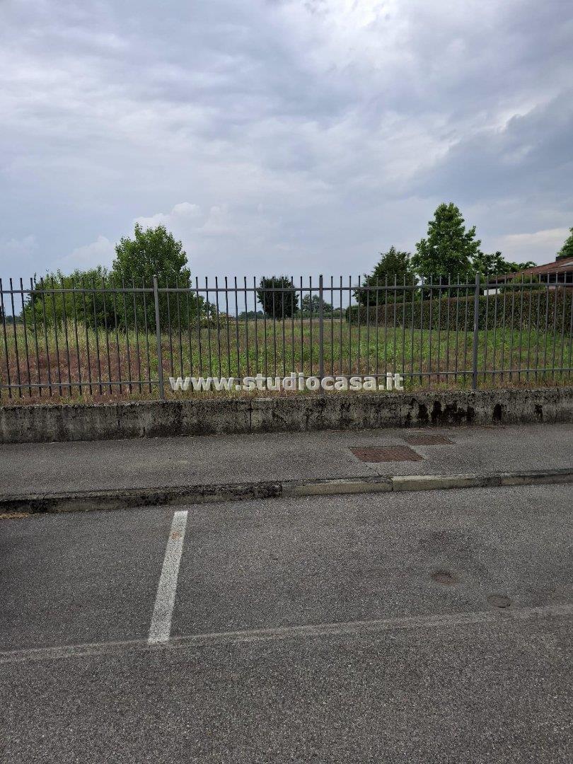 Terreno Residenziale in vendita a Pavia