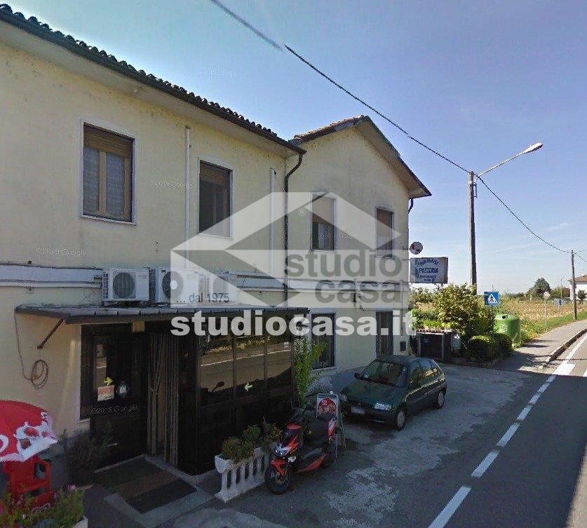 Villa Plurifamiliare in vendita a Villanterio