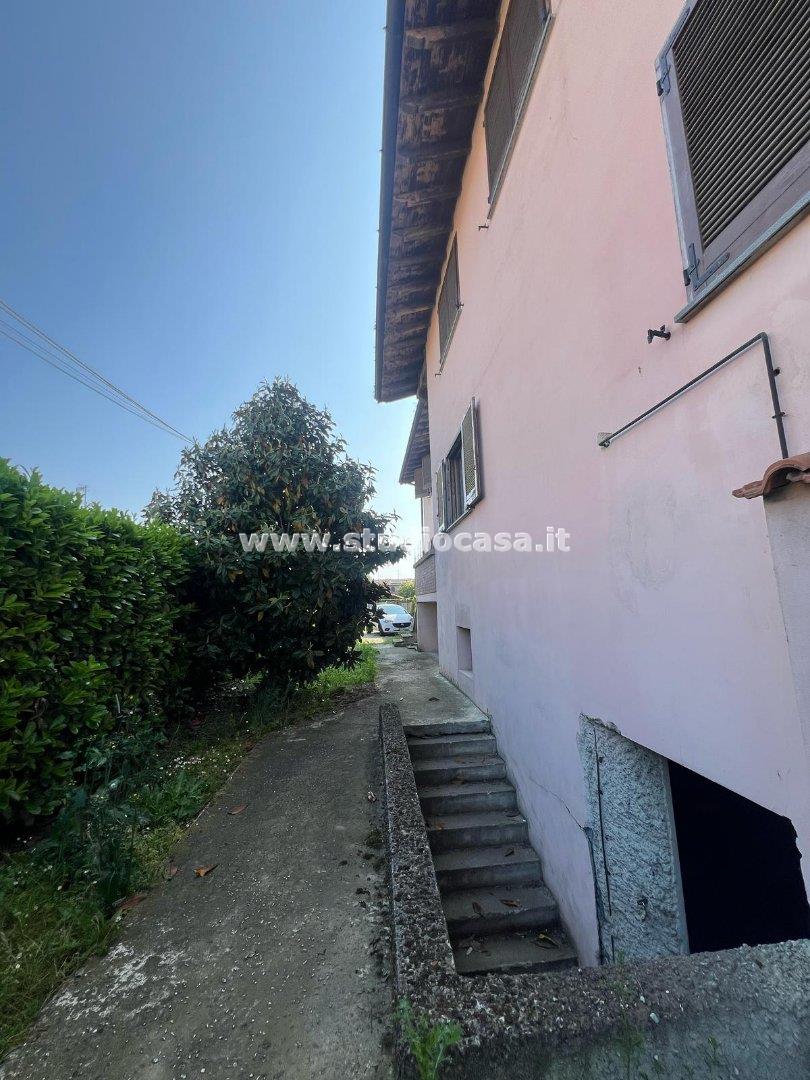 Villa Bifamiliare in vendita a Magherno