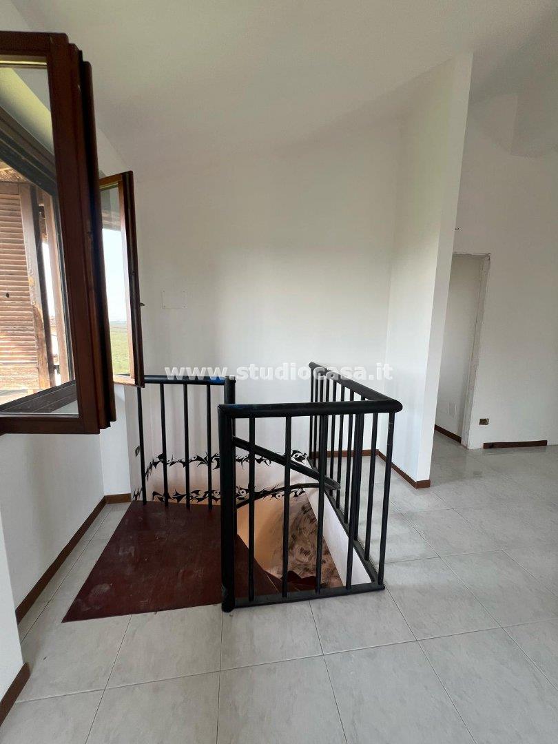 Villa Bifamiliare in vendita a Magherno