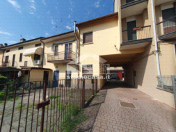 Lavanderia in vendita a Vidigulfo
