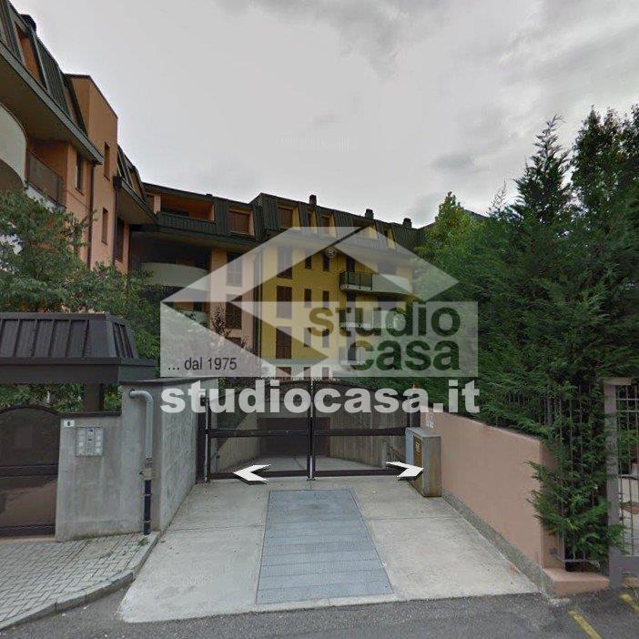 Box / Autorimessa in vendita a Seveso