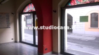 Negozio in affitto a Soresina