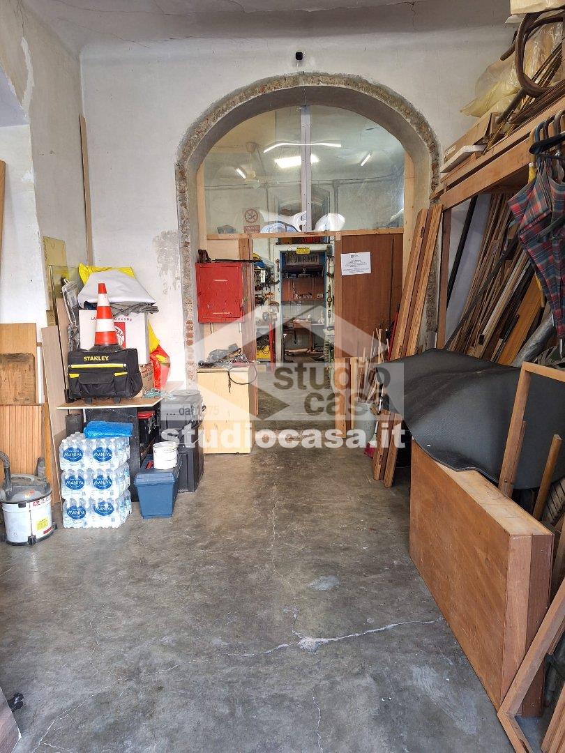 Negozio in vendita a Milano
