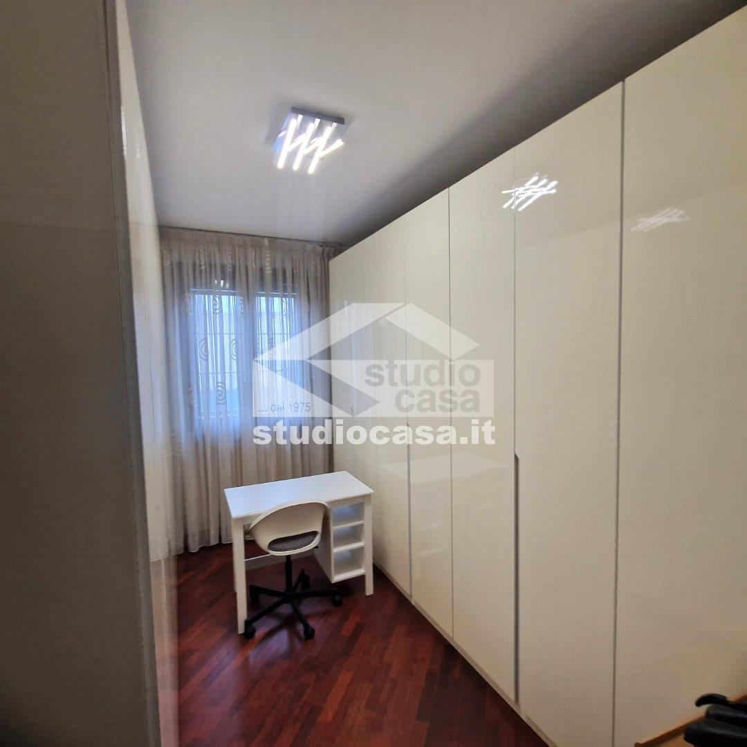 Appartamento in affitto a Carpiano