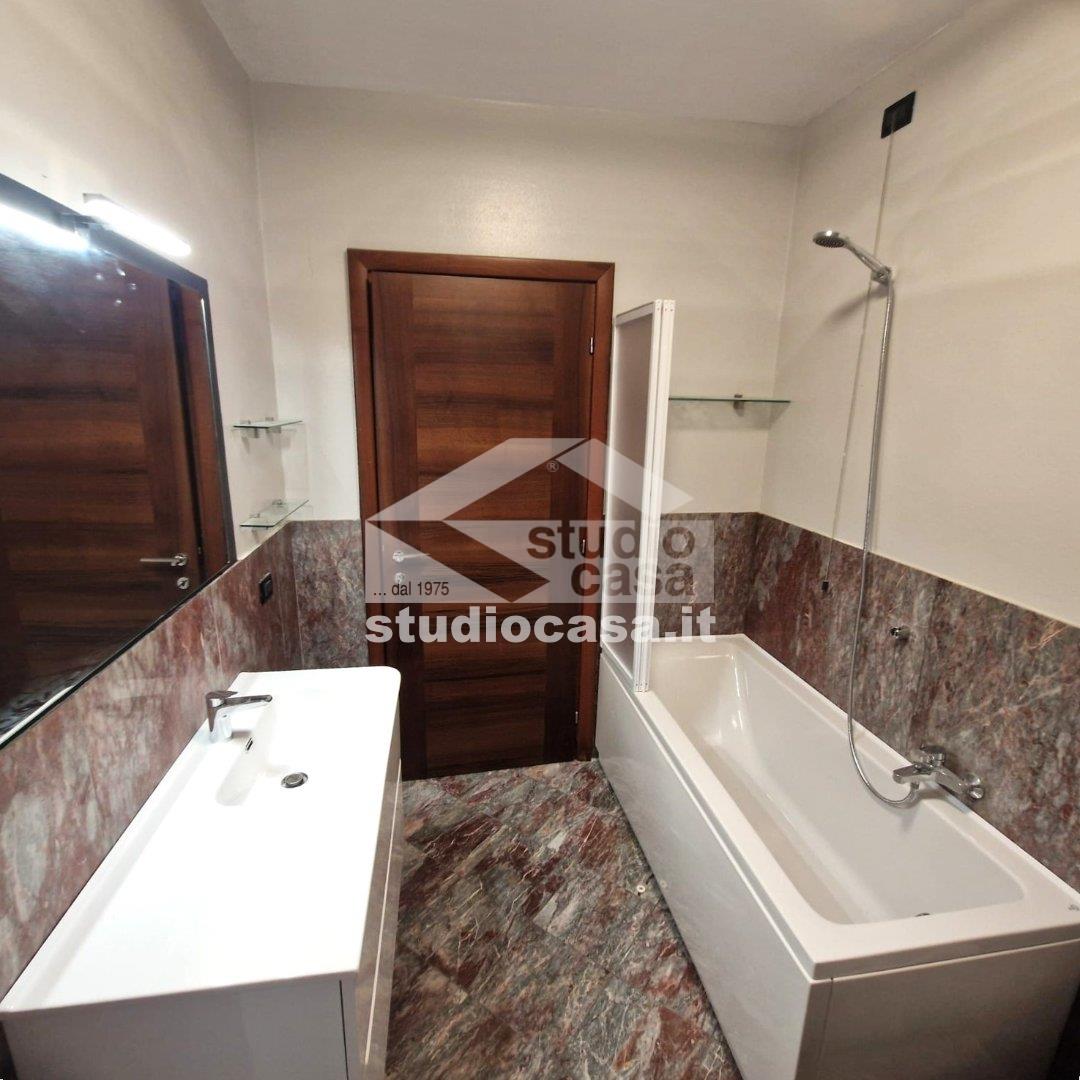 Appartamento in affitto a Carpiano