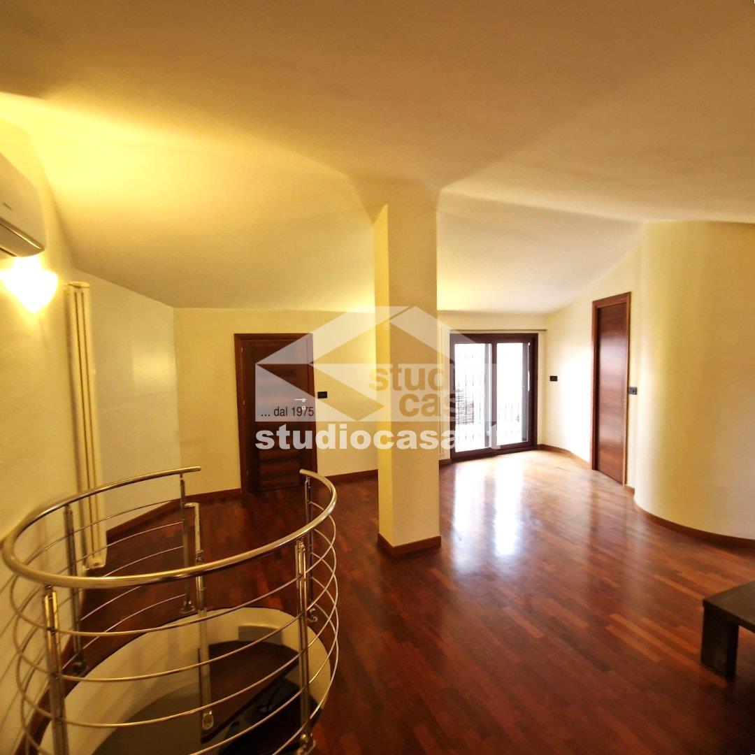 Appartamento in affitto a Carpiano