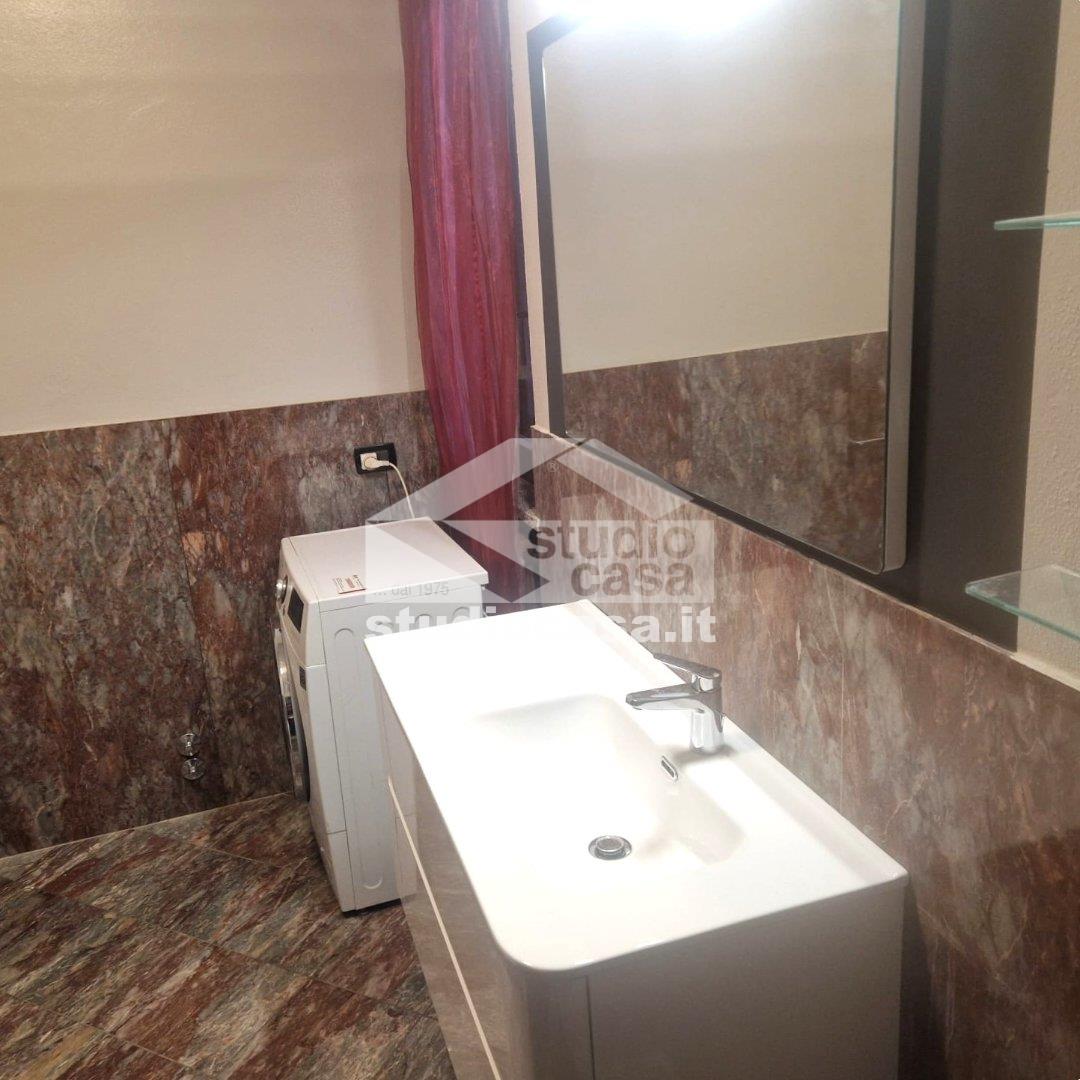 Appartamento in affitto a Carpiano