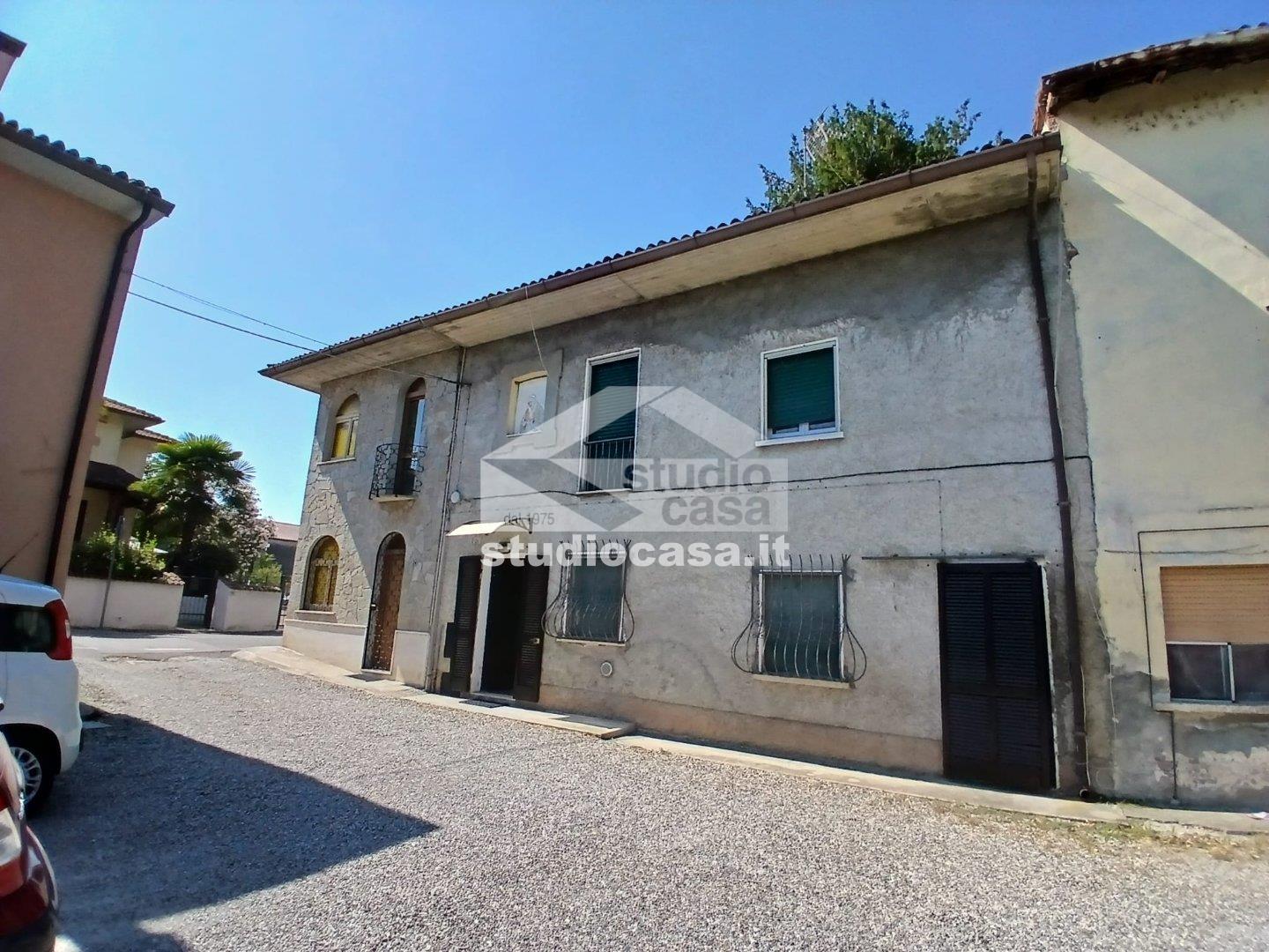 Casa Unifamiliare in vendita a Chignolo Po