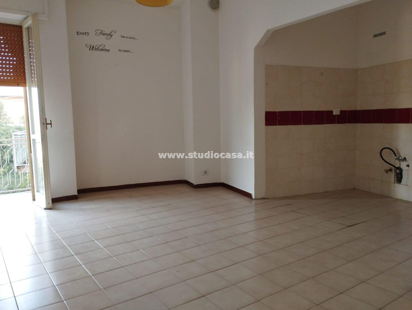 Appartamento in vendita a Linarolo