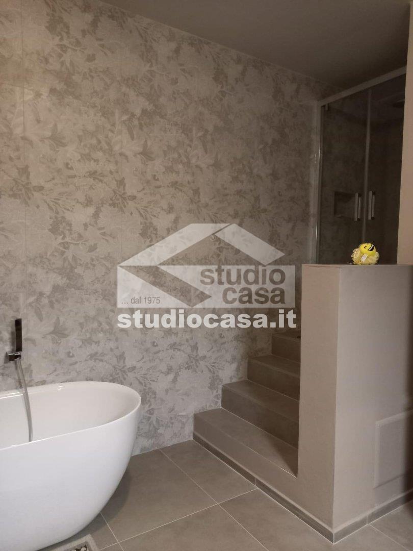 Casa Unifamiliare in vendita a Santa Cristina e Bissone
