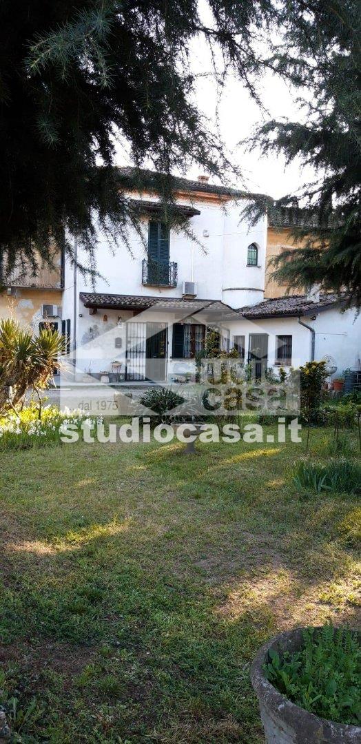 Casa Unifamiliare in vendita a Santa Cristina e Bissone