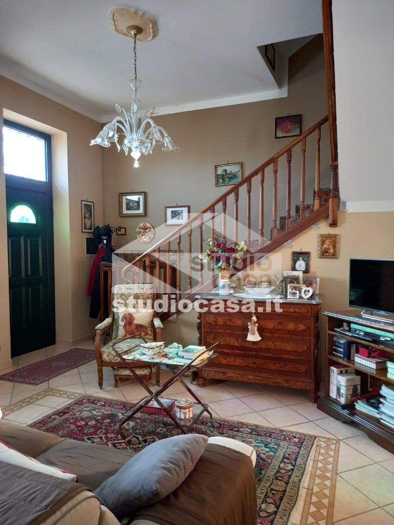 Casa Unifamiliare in vendita a Santa Cristina e Bissone