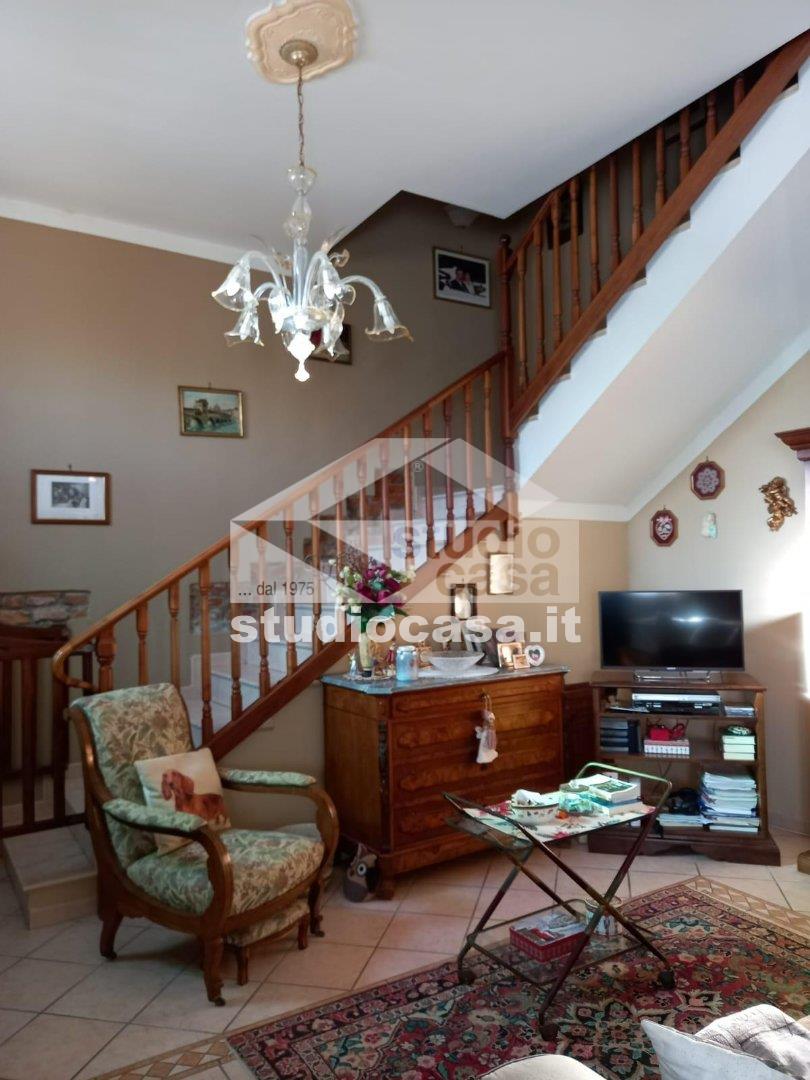 Casa Unifamiliare in vendita a Santa Cristina e Bissone