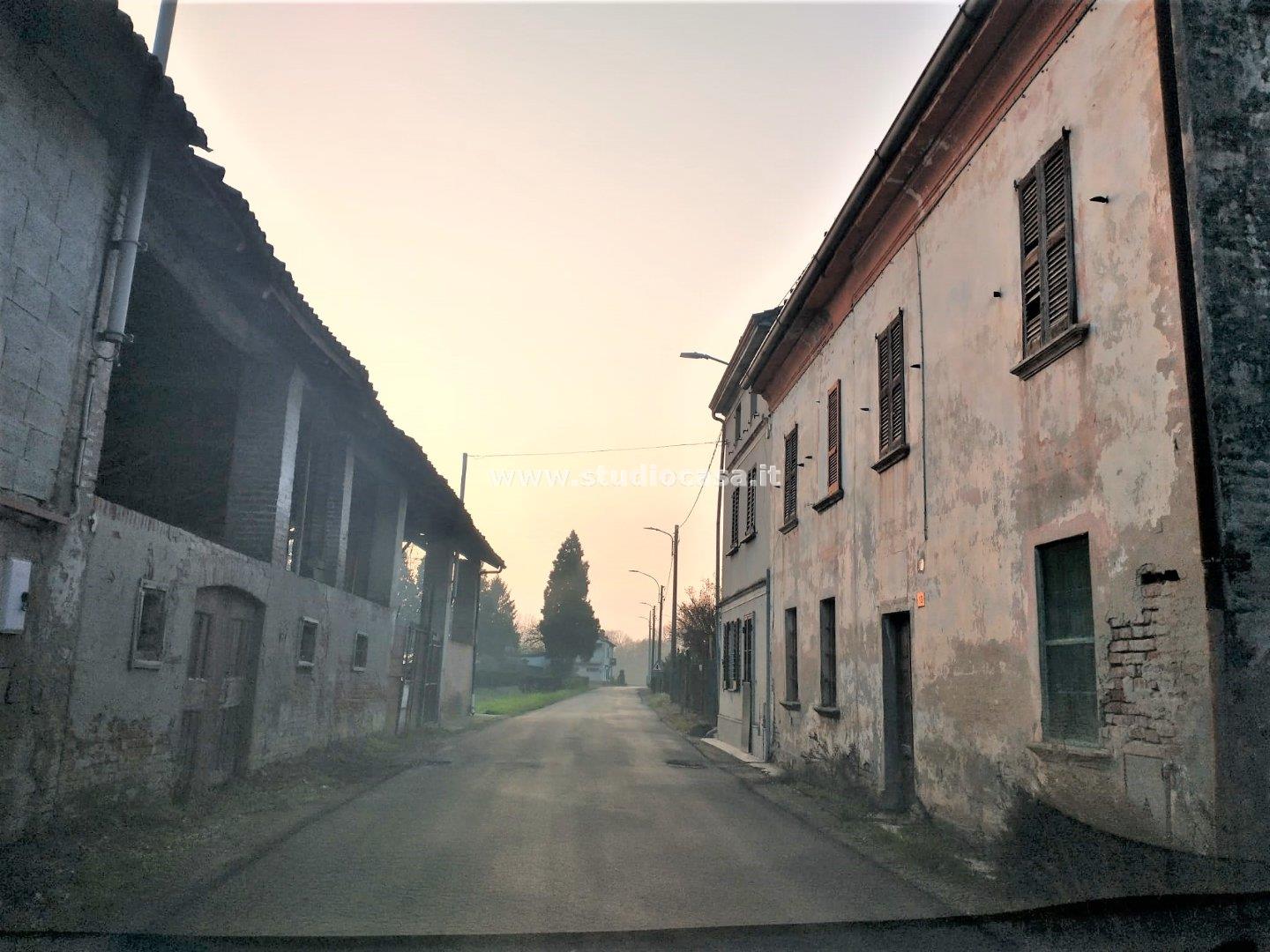 Casa Unifamiliare in vendita a Pieve Porto Morone