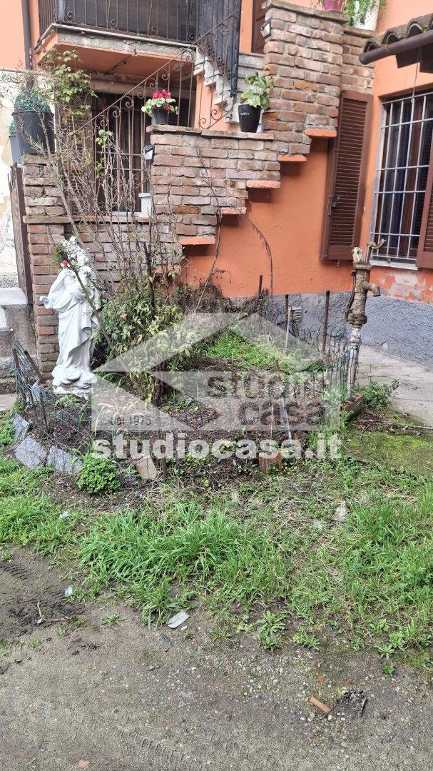 Appartamento in vendita a Linarolo