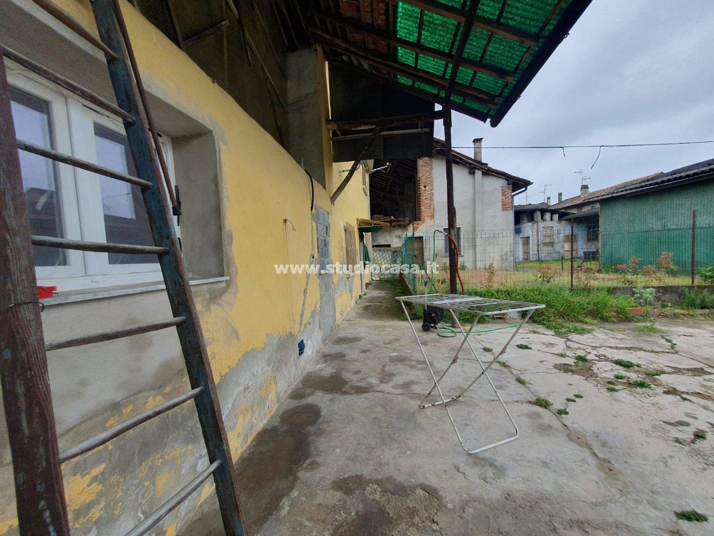 Casa Unifamiliare in vendita a Pieve Porto Morone
