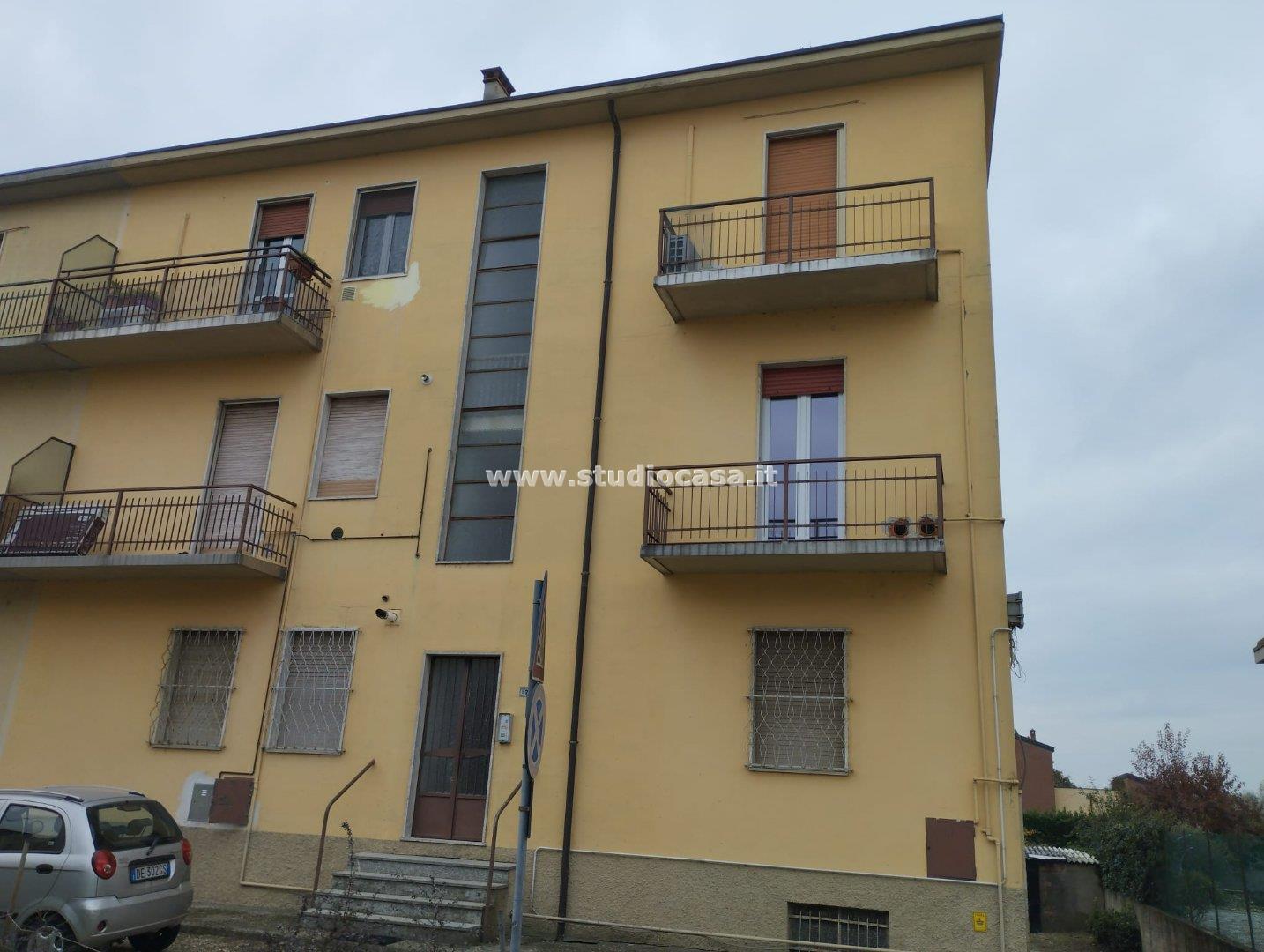 Appartamento in vendita a Linarolo