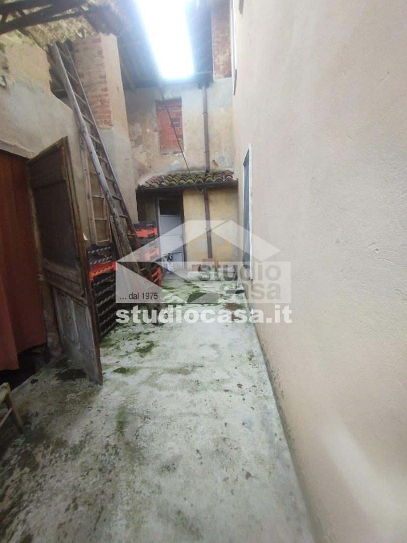 Casa Unifamiliare in vendita a Corteolona e Genzone