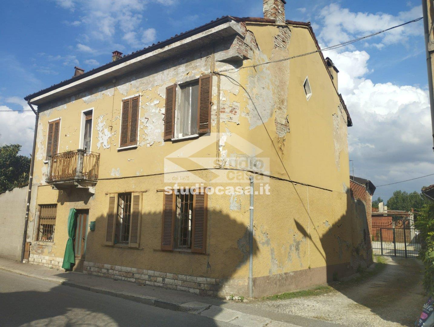 Casa Unifamiliare in vendita a Pieve Porto Morone