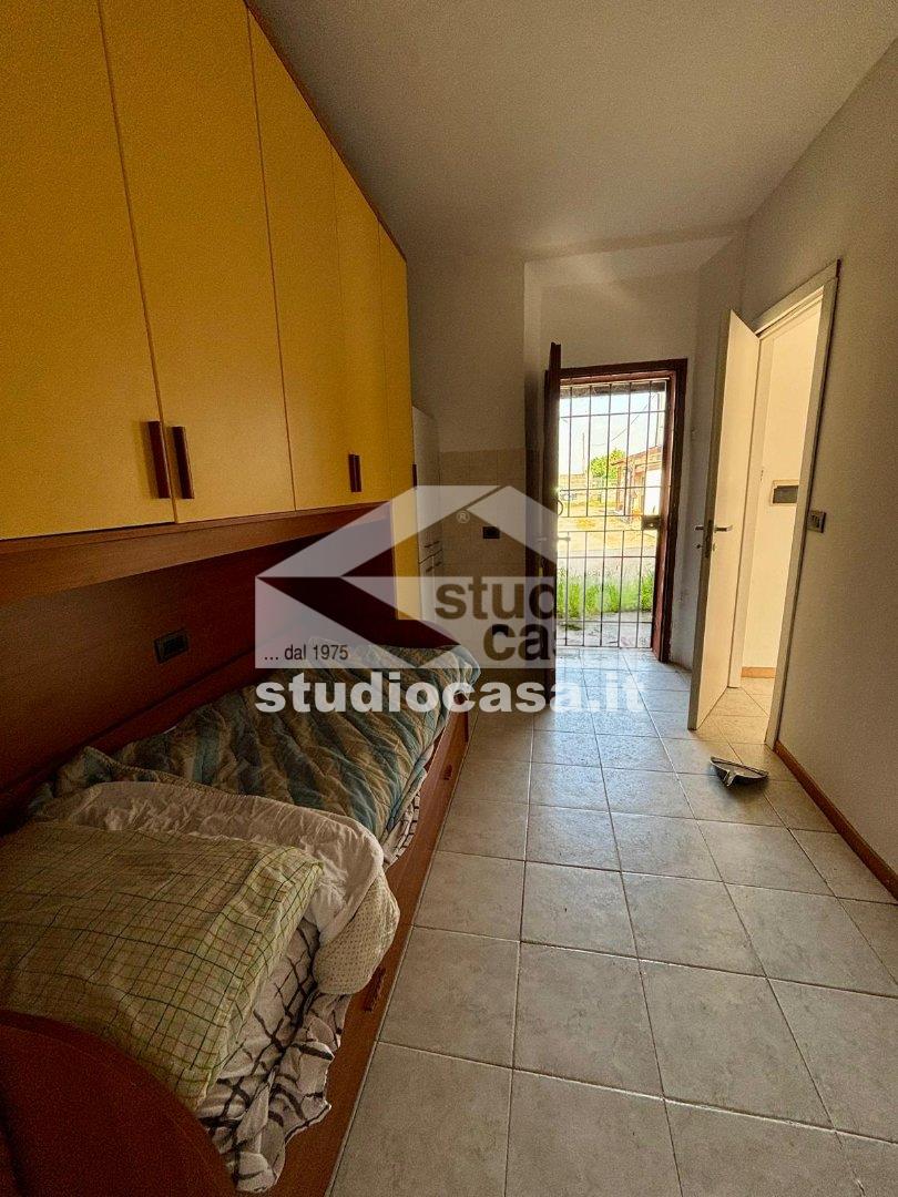 Appartamento in vendita a Linarolo