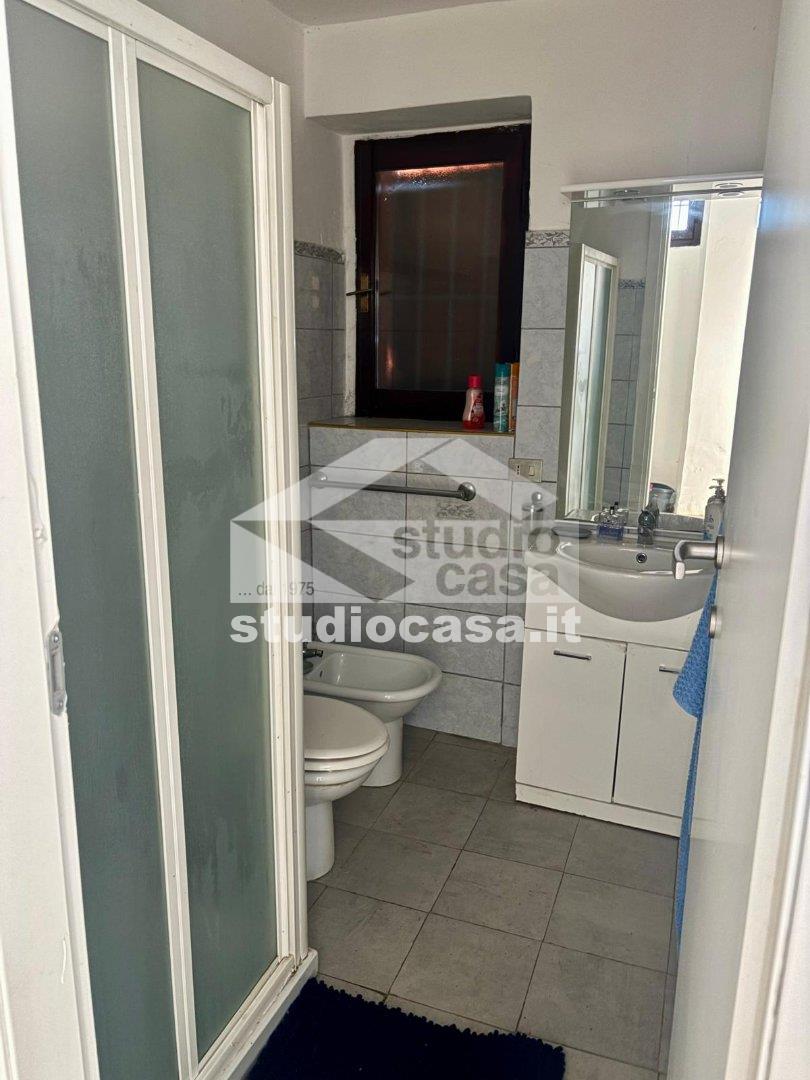 Appartamento in vendita a Linarolo