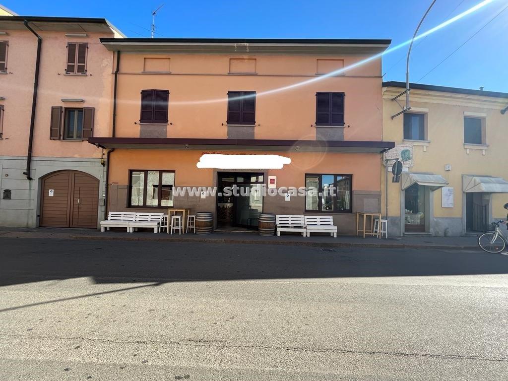Bar/Pub in vendita a Pieve Porto Morone