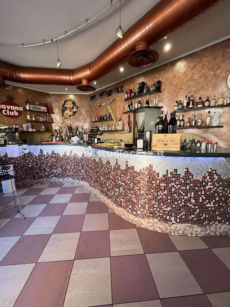 Bar/Pub in vendita a Pieve Porto Morone