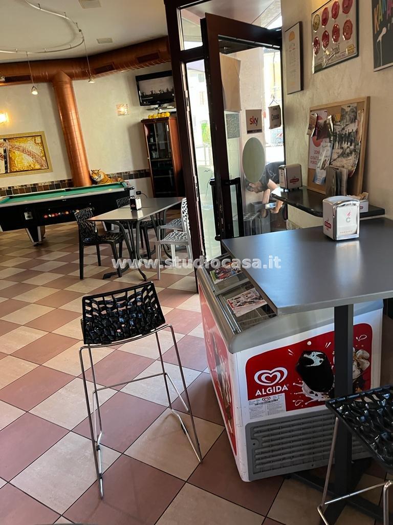 Bar/Pub in vendita a Pieve Porto Morone