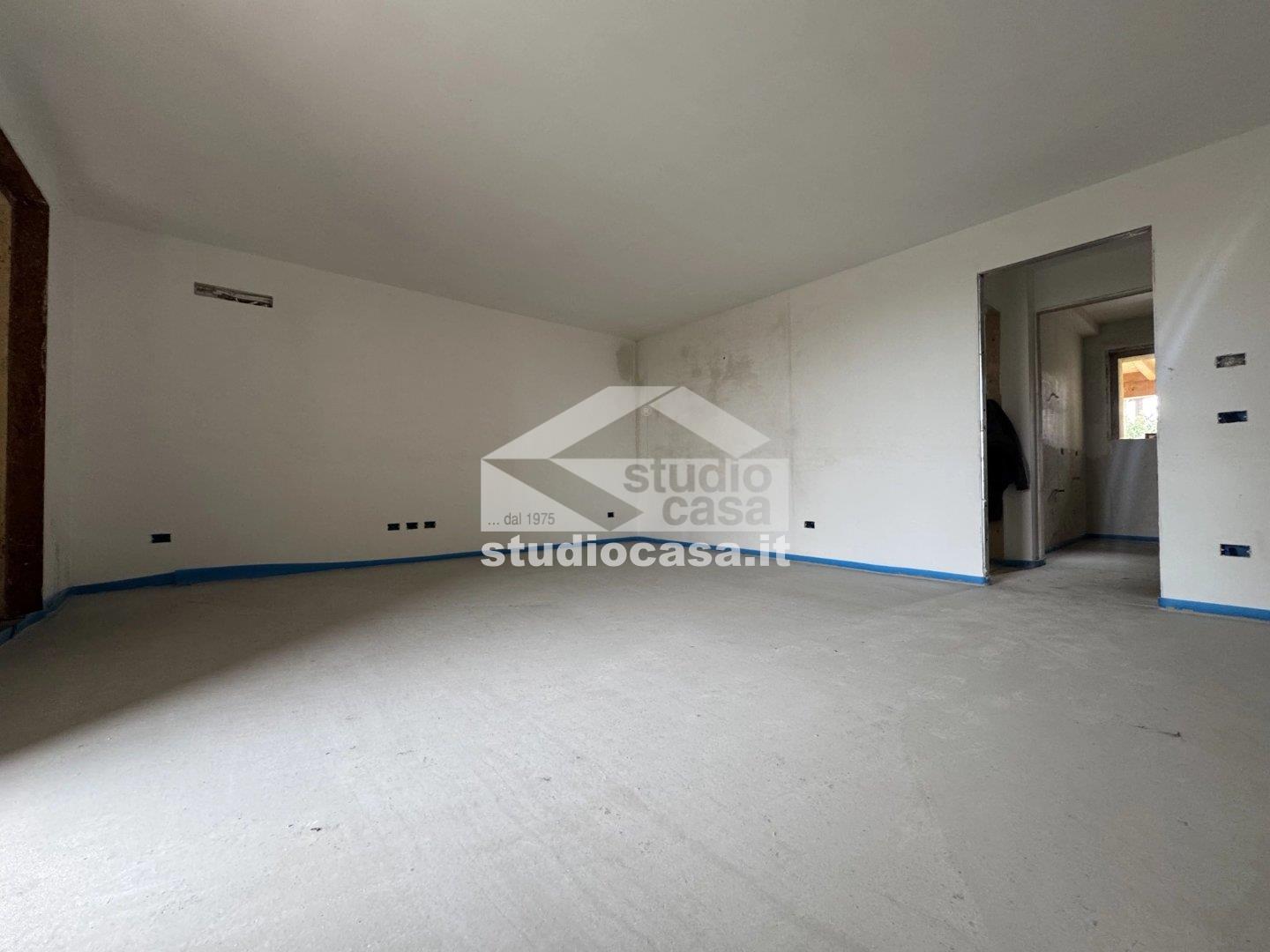 Appartamento in vendita a Izano