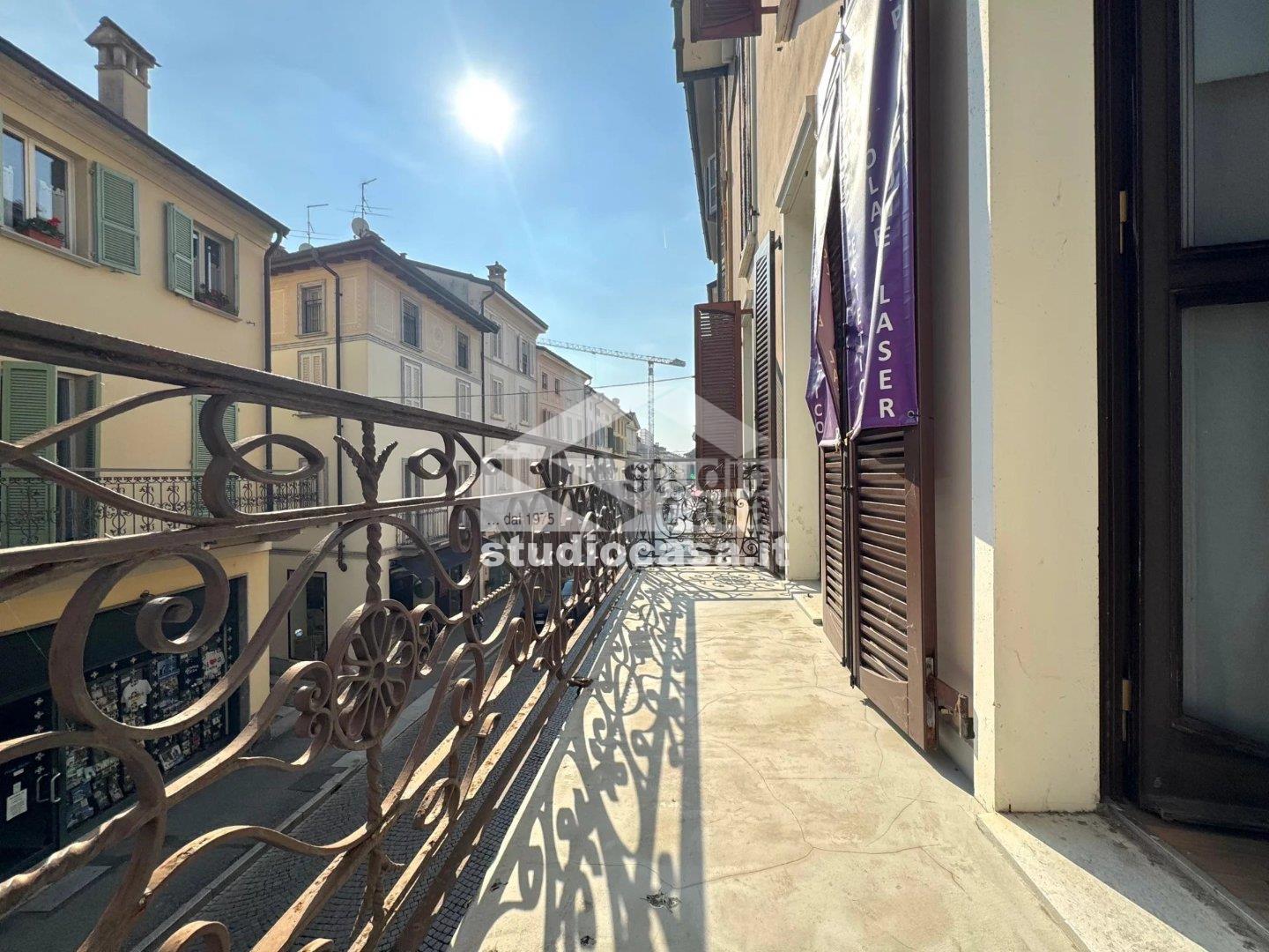 Negozio in vendita a Crema