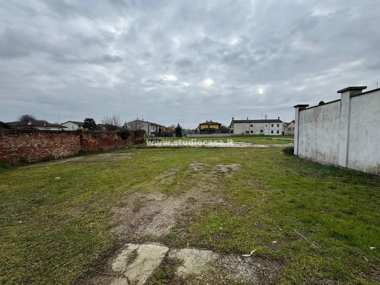 Terreno Residenziale in vendita a Romanengo