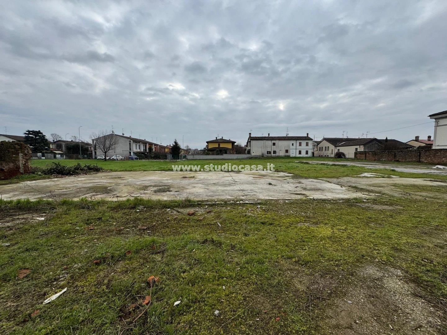 Terreno Residenziale in vendita a Romanengo