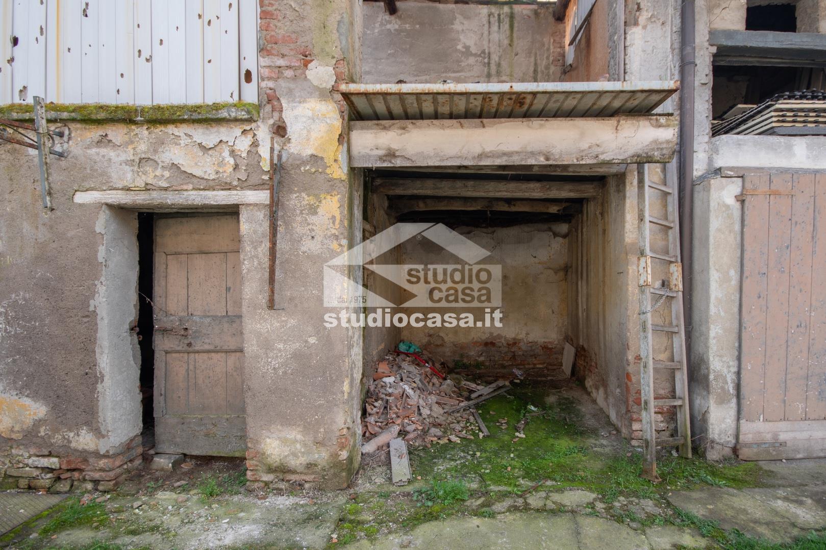 Casa Unifamiliare in vendita a Romanengo