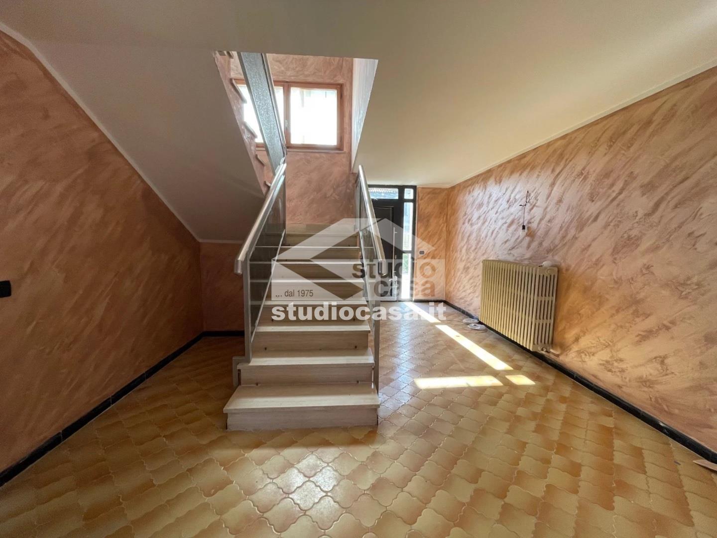 Villa Unifamiliare in vendita a Pianengo