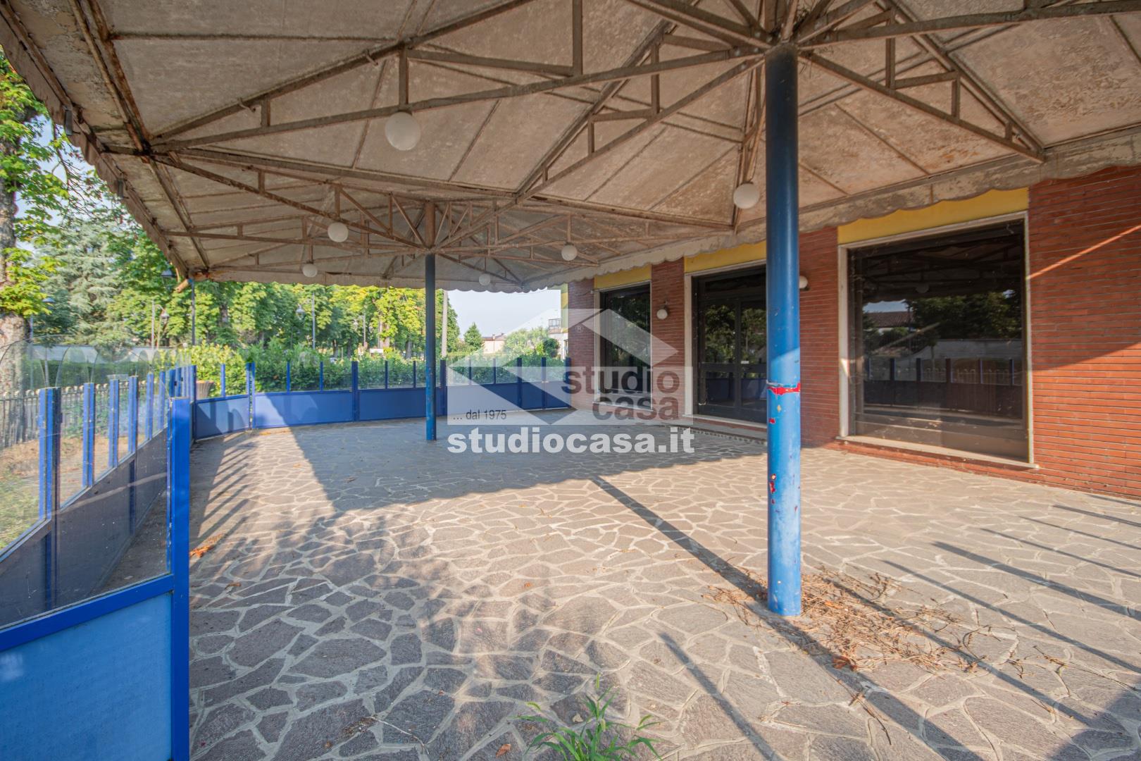 Altro in vendita a Izano