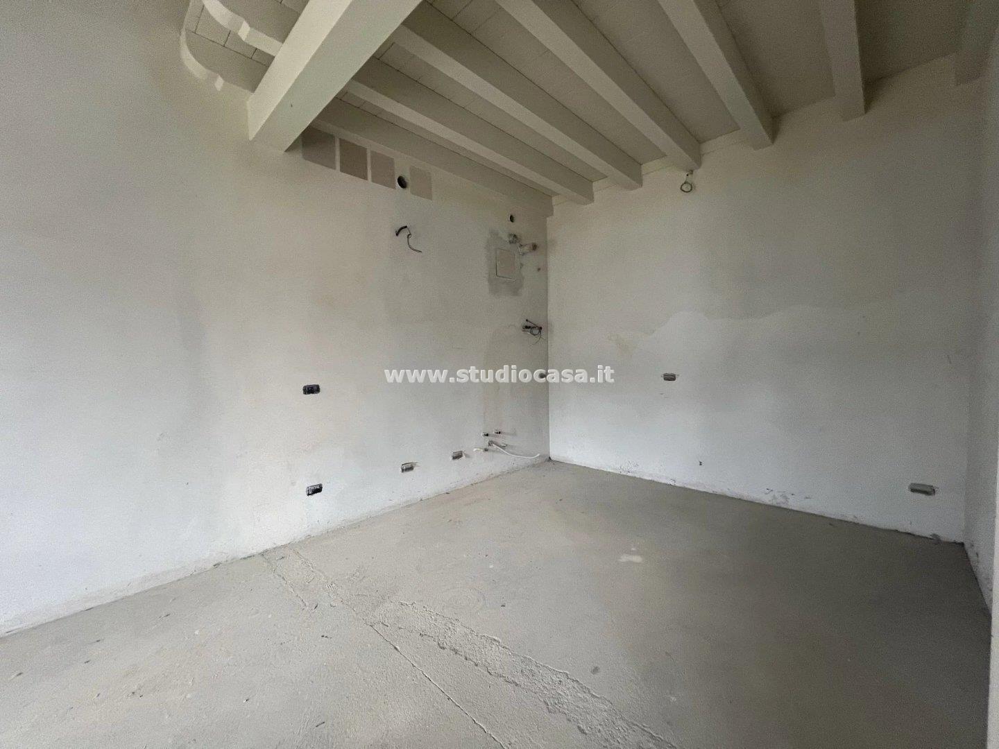 Villa a schiera di testa in vendita a Fiesco